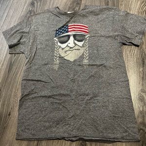 Willie Nelson American flag shirt size medium